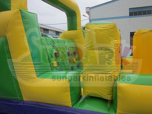 31' Inflatable Obstacle Course Details