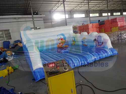 Inflatable Mechanical Surfboard Simulator