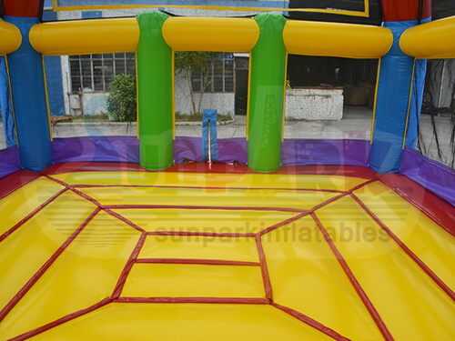 Wacky Dome Bounce House Details