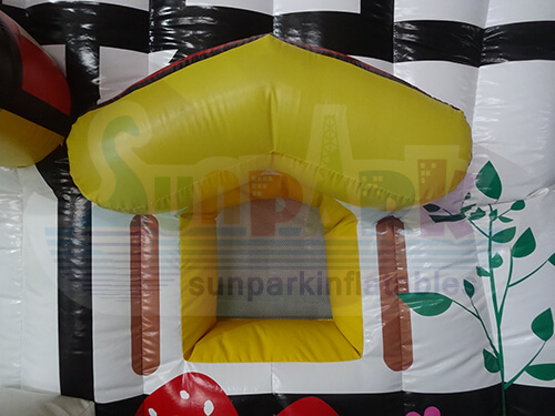 Crazy Cottage Bounce House Details